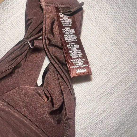 SKIMS No Show Unlined Demi Bra - Picture 3 of 7